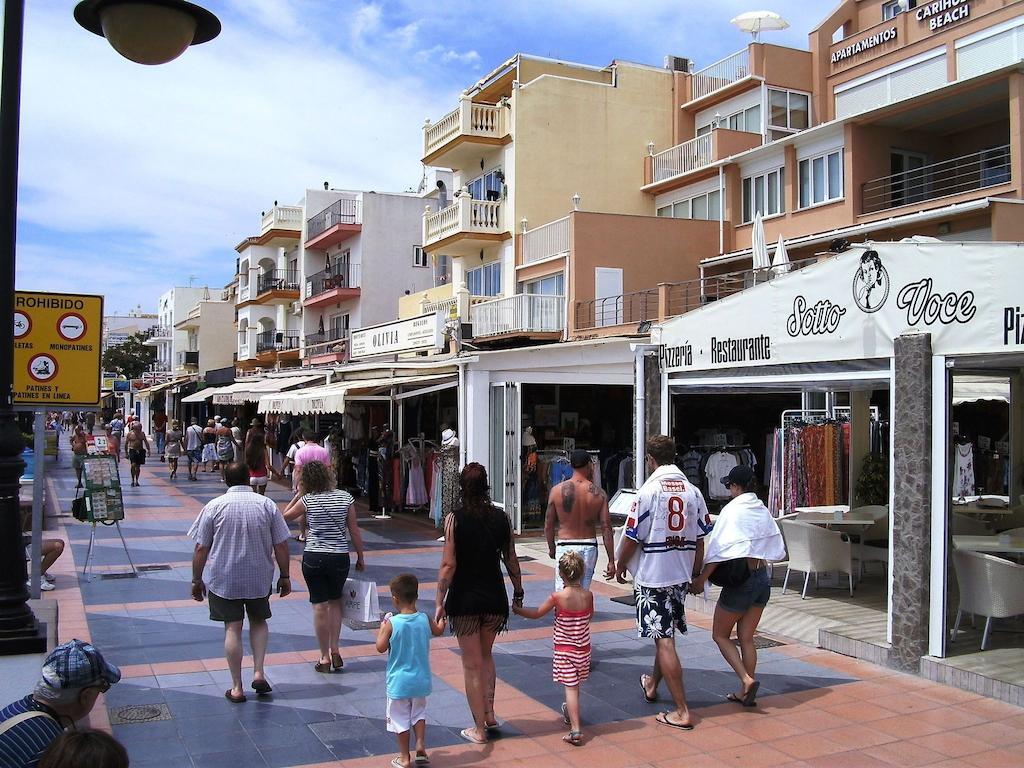 Apartamentos Vicenta Torremolinos Exterior foto